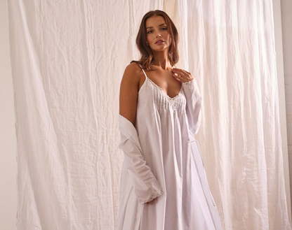 Cotton Spot Built Up Shoulder Nightie White LL863