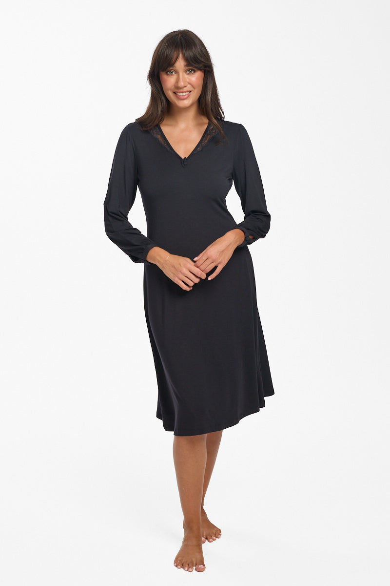 La Femme L/S Modal Nightie Black