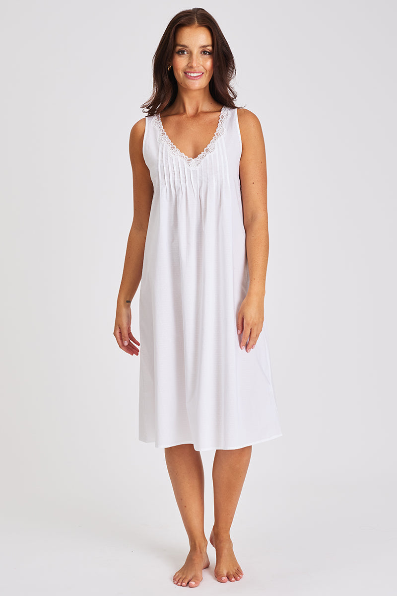 Cotton Spot Built Up Shoulder Nightie White LL863