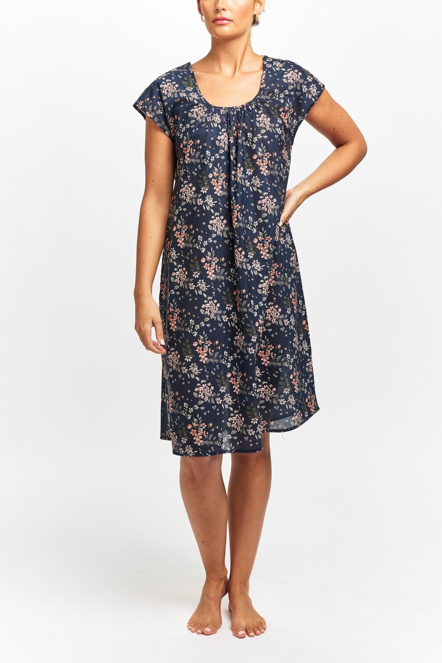 MH COTTON VOILE WILD POSY